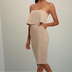 Lulu's tan strapless dress